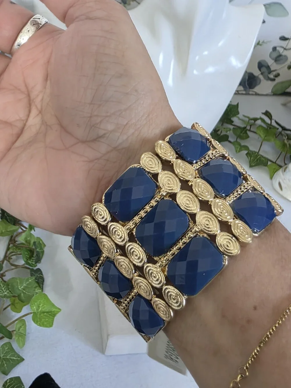 Bold Royal Blue Cabochon & Gold Tone Stretch Statement Cuff Bracelet